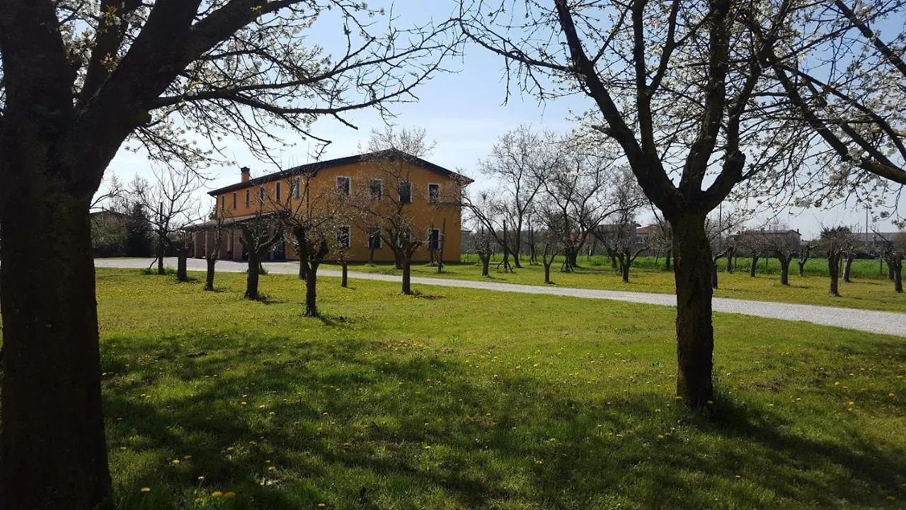 Lantgård Agriturismo Borgo Borromeo Rubano Italien